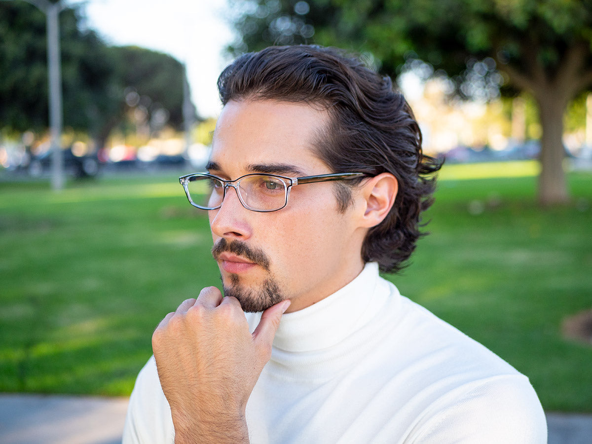 Black/Crystal - Stylish, Translucent Reading Glasses for Women